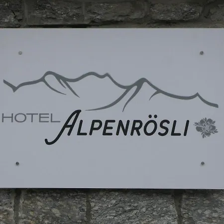 Alpenroesli Oda ve Kahvaltı Gasenried