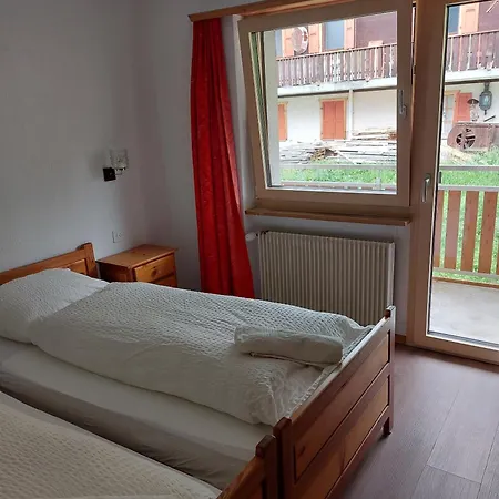 Bed & Breakfast Alpenroesli Gasenried