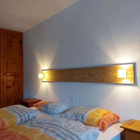 Bed and Breakfast Alpenroesli Gasenried